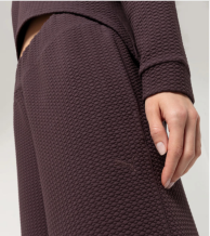 ქალის სპორტული შარვალი